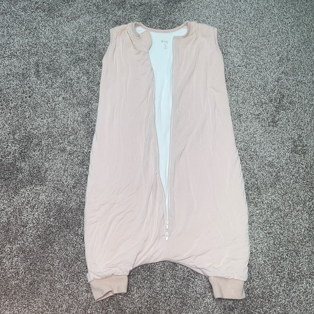 Kyte baby sleep bag walker 1.0tog in blush size M